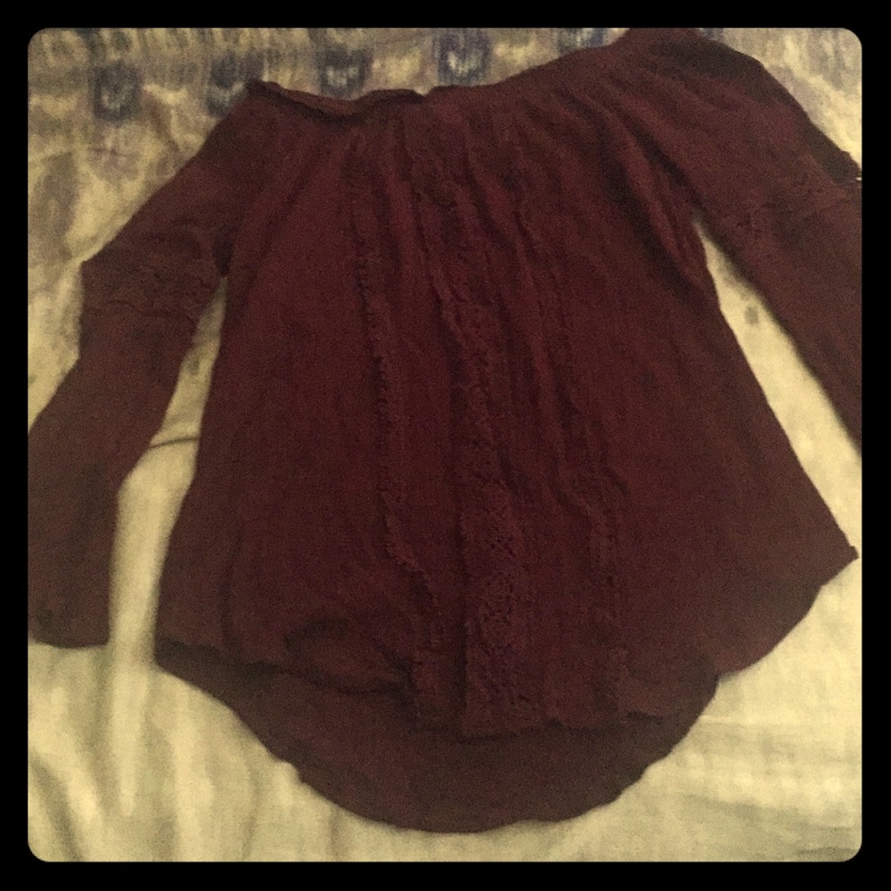 Off the shoulder long sleeve